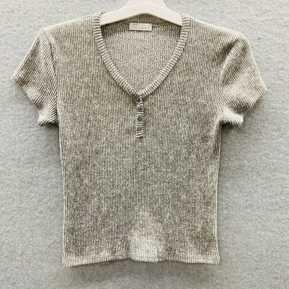 Baby tee Henley Womens Top Fits Small Gray Retro Y2K Grunge V Neck Ribbed Button